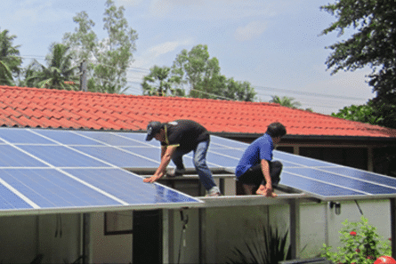 SOLARA Solarstrom Dacharbeiten